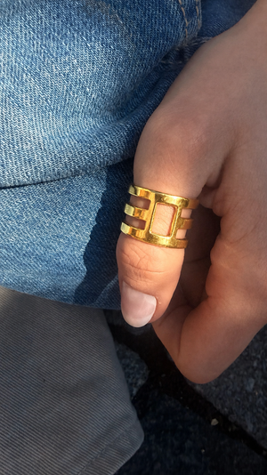 UNISQUARE RING