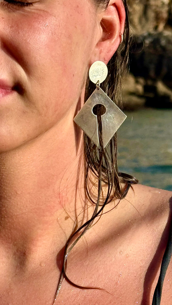 CALO DIAMOND EARRING