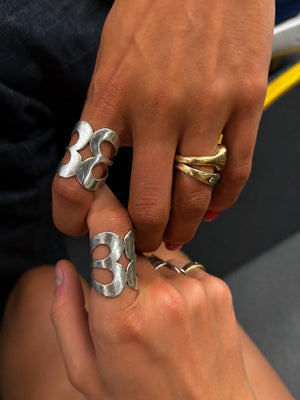 HEART RING
