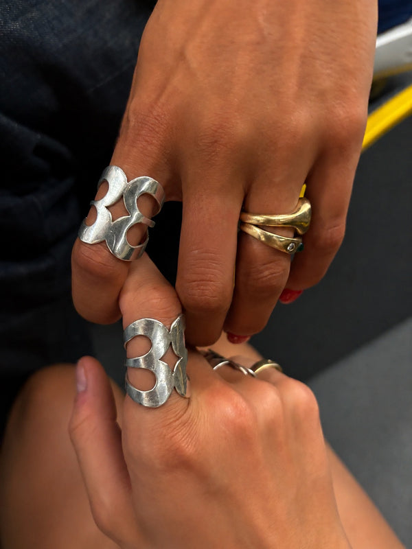 HEART RING