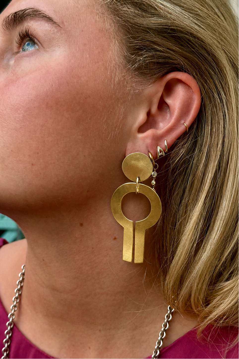 CALO HOLLOW EARRING