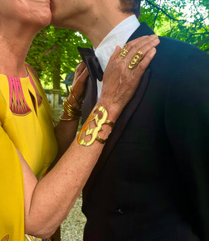 KEY CUFF