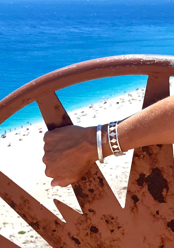 DIAMOND BRACELET
