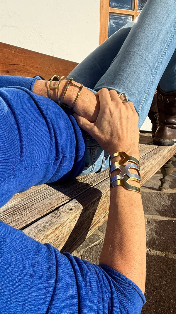 GAP CUFF SET
