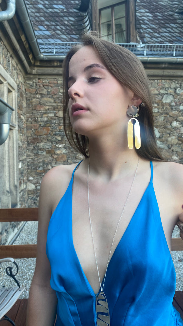 CALO STRETCH EARRING