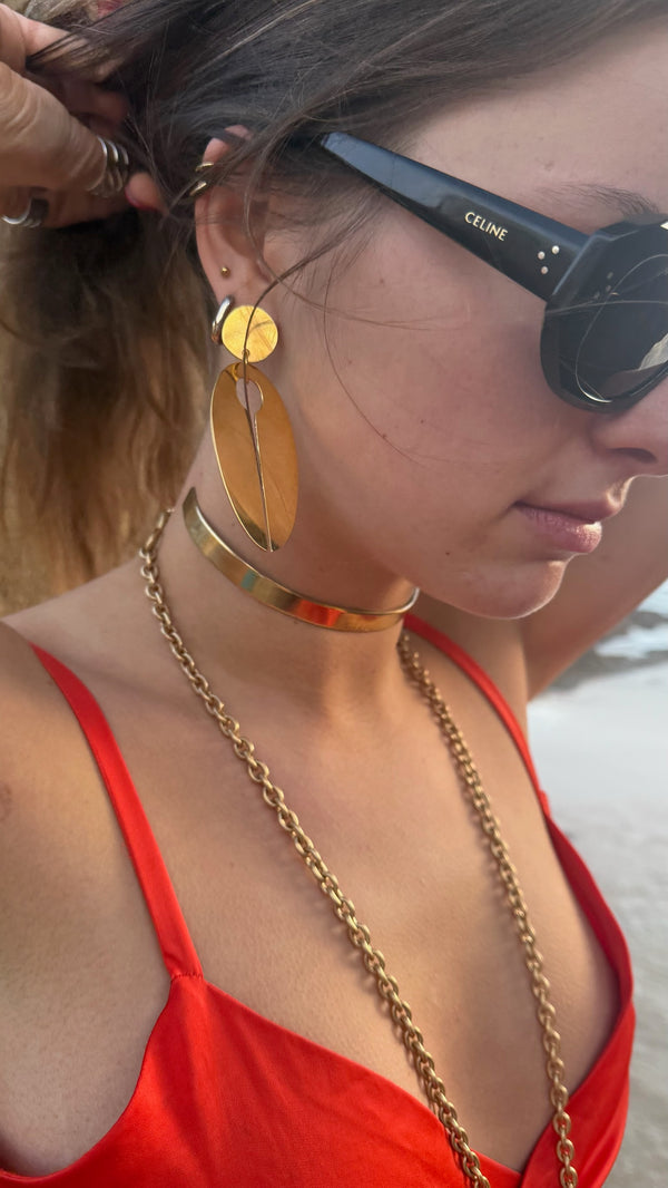 CALO OVAL EARRING