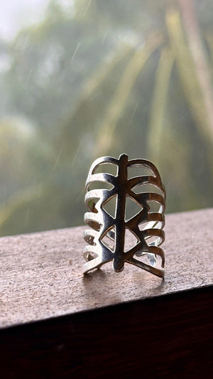 BUTTERFLY RING