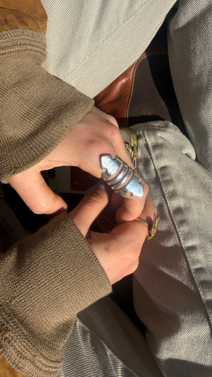 DOUBLE QUEEN RING