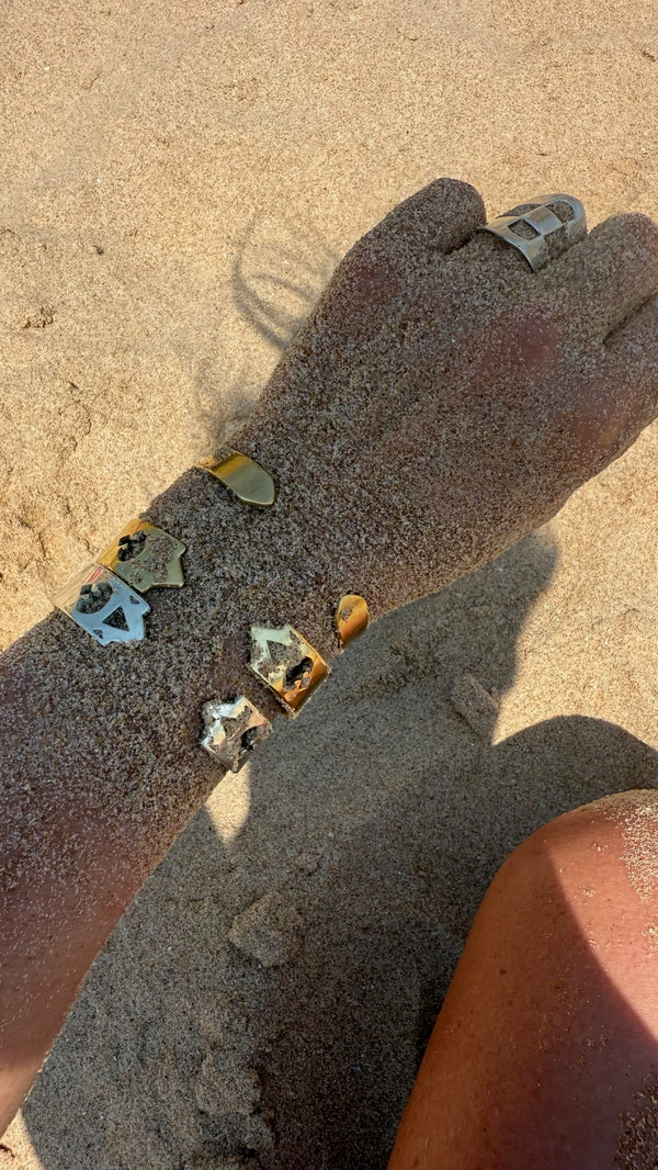 HUGO'S BRACELET