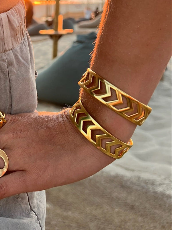 ARROW BRACELET