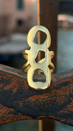 FLUID ORBIT RING