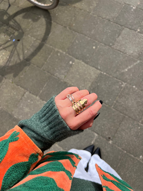 QUEEN RING