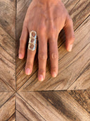 FLUID ORBIT RING