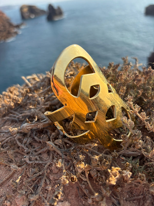 EDGE OLYMPIA CUFF