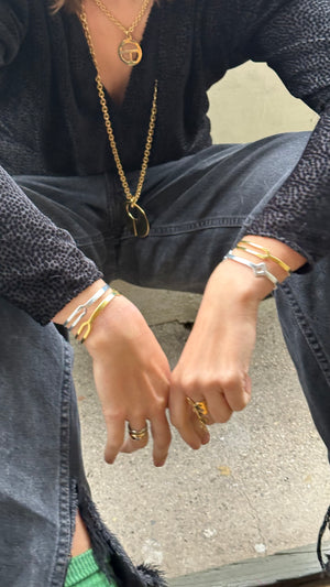 DOUBLE GAP BRACELET