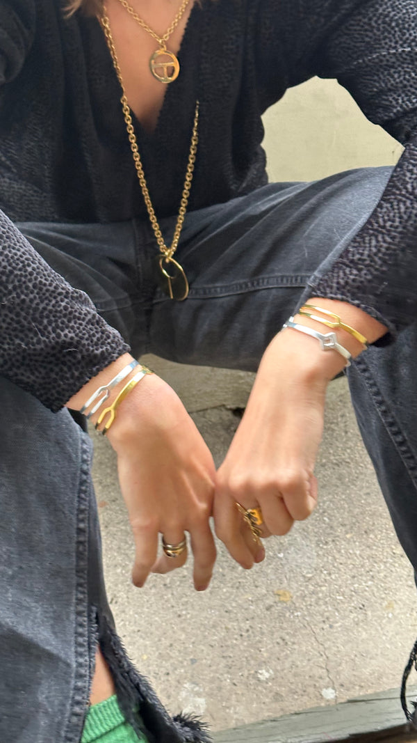 DOUBLE GAP BRACELET