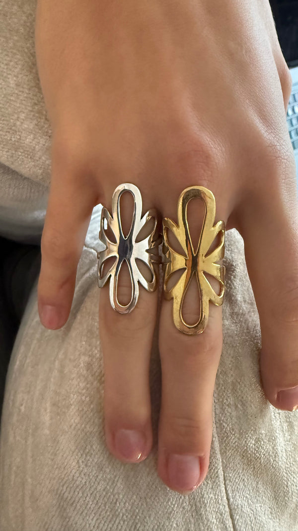 FLOWER RING