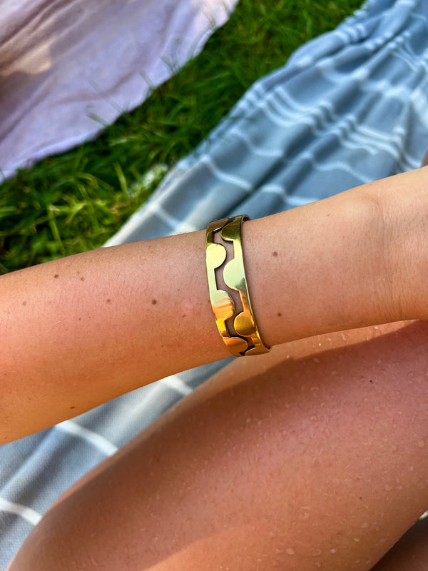 DISC BRACELET INSIDE OUT