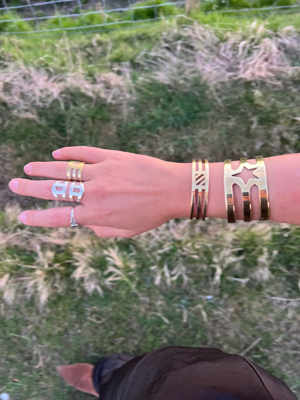 SPLIT RING