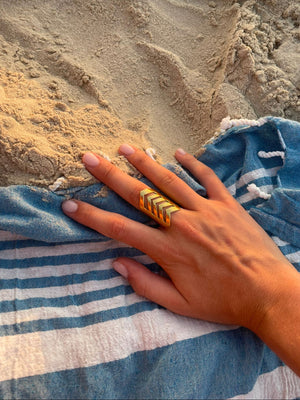 ARROW RING